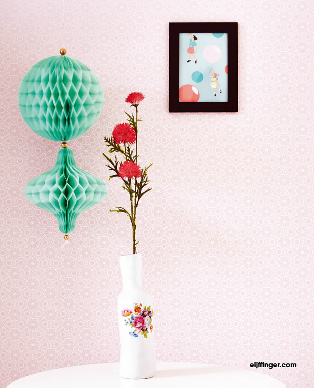Pink shimmer wallpaper flowers pattern-55-383572