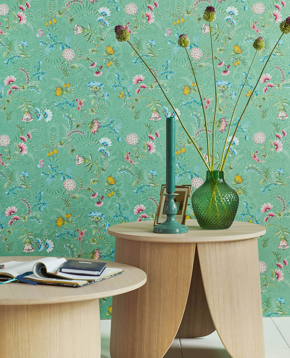 Wallpaper non-woven flowers tendrils turquoise-green Pip Studio 5 300124-55-300124