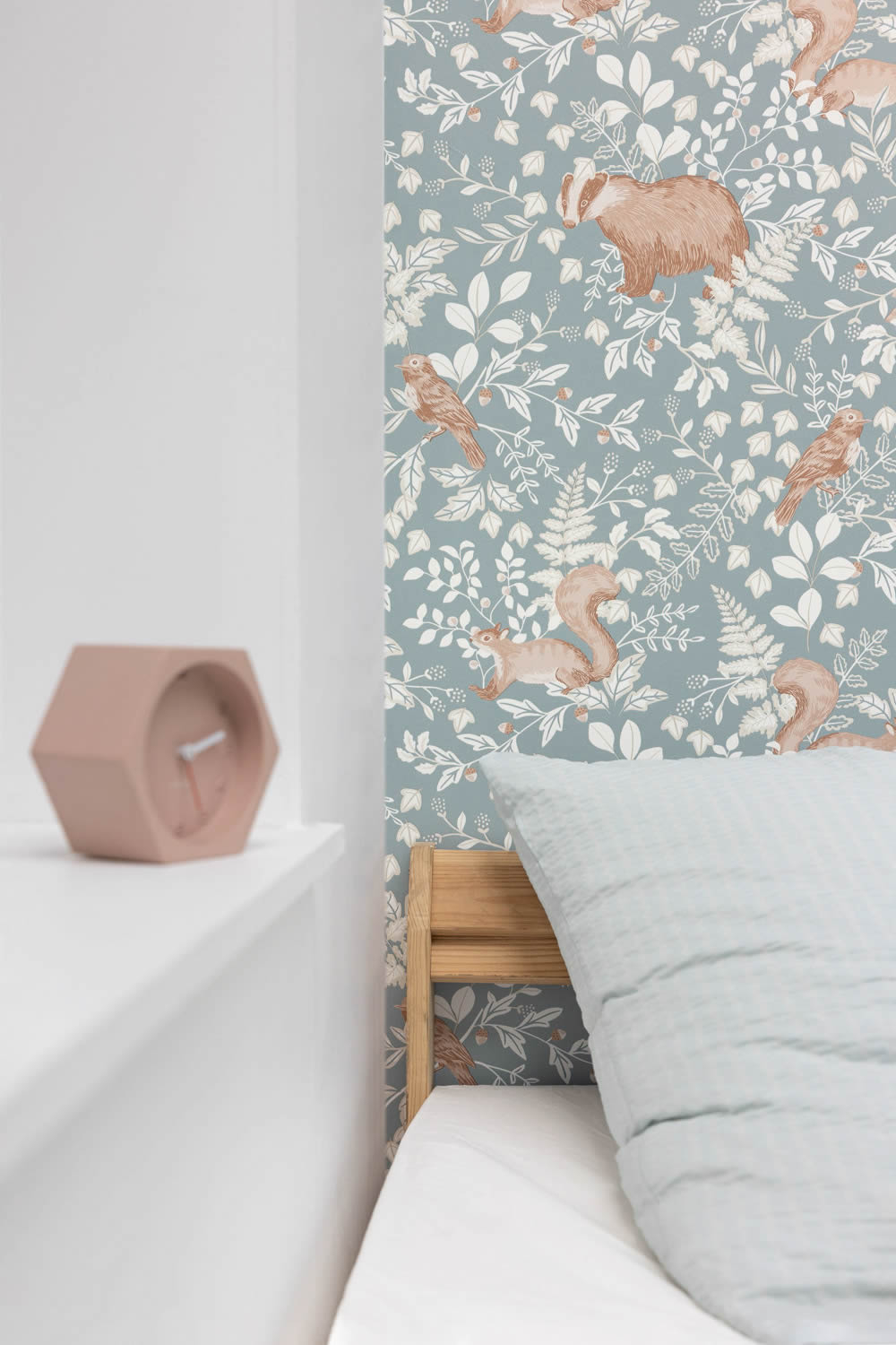Light blue wallpaper badger and owl Caselio - Autour du Monde Texdecor ADM103546062-36-ADM103546062.1M