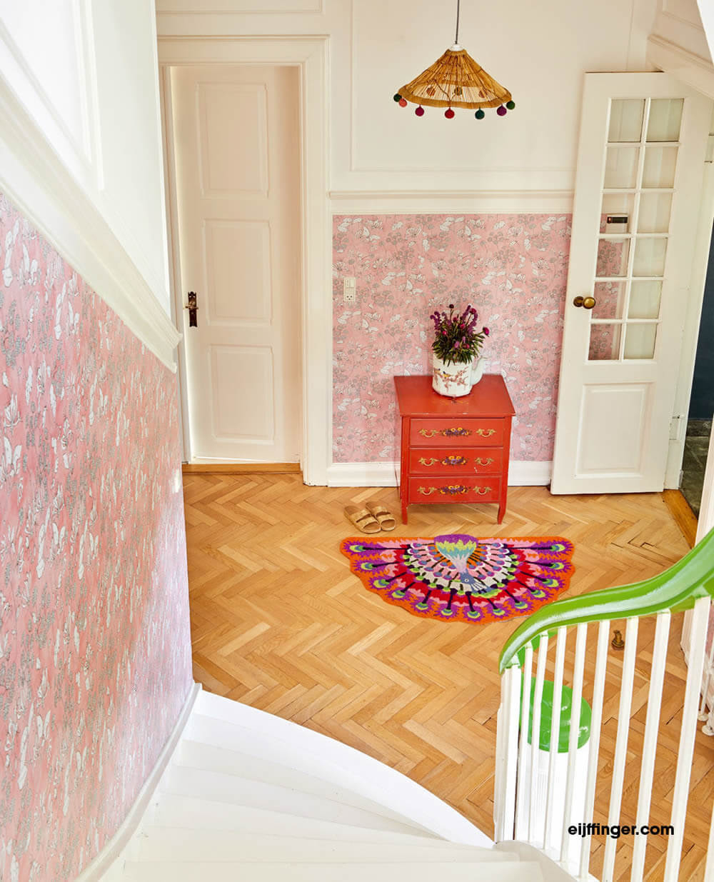 Flower wallpaper pink matte non-woven wallpaper-55-383560