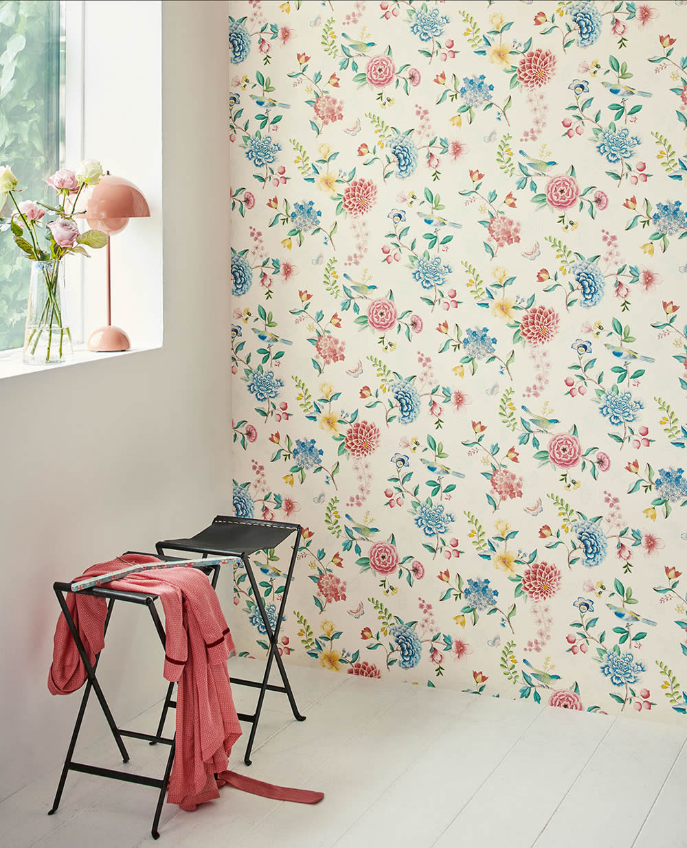 Wallpaper non-woven white colorful flowers Pip Studio 5 300100-55-300100