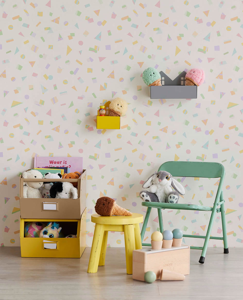 squares and triangles shapes non-woven wallpaper white and colorful Explore Eijffinger 323070-55-323070