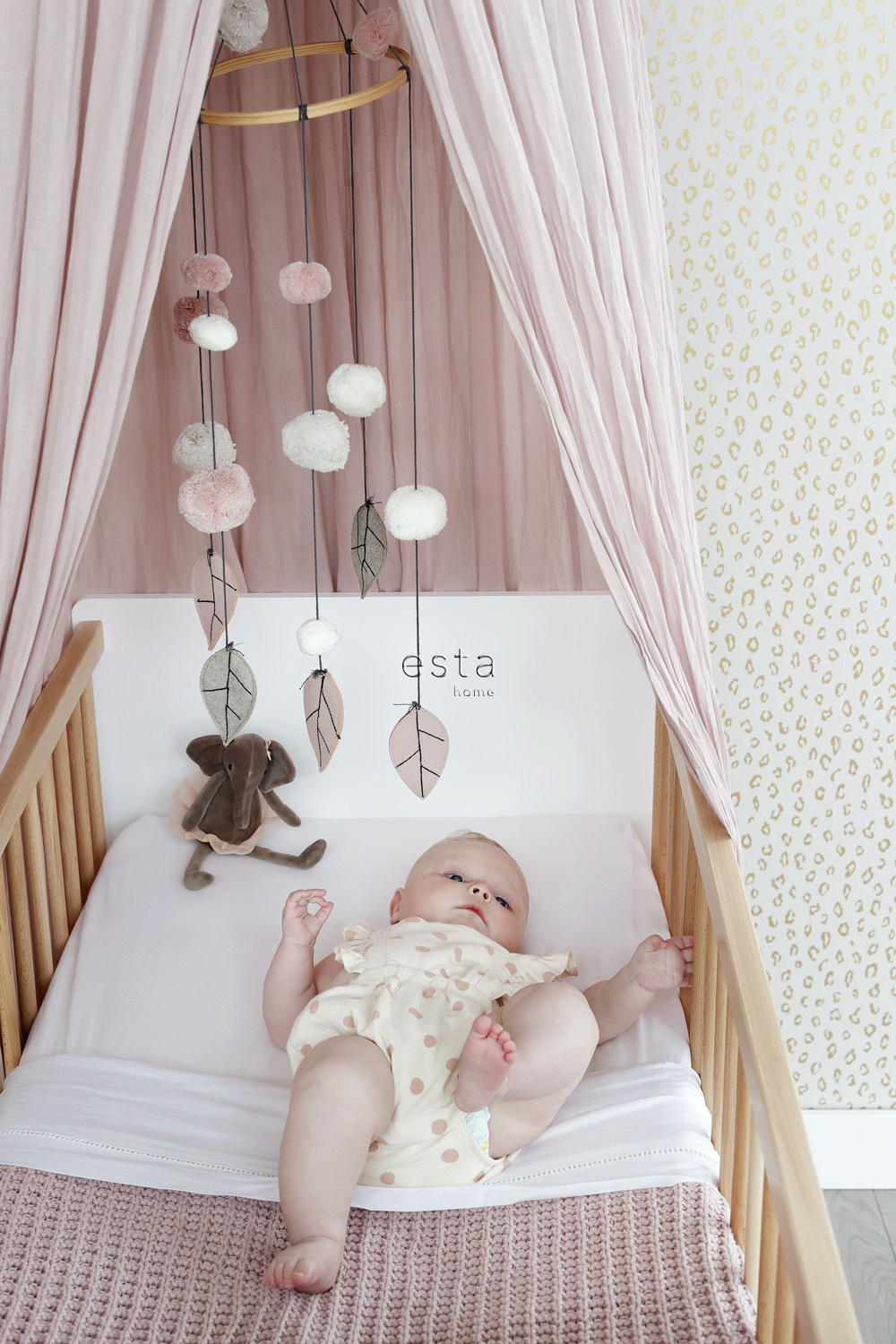 Tapete Leopardenmuster gold Vlies rosa 139273