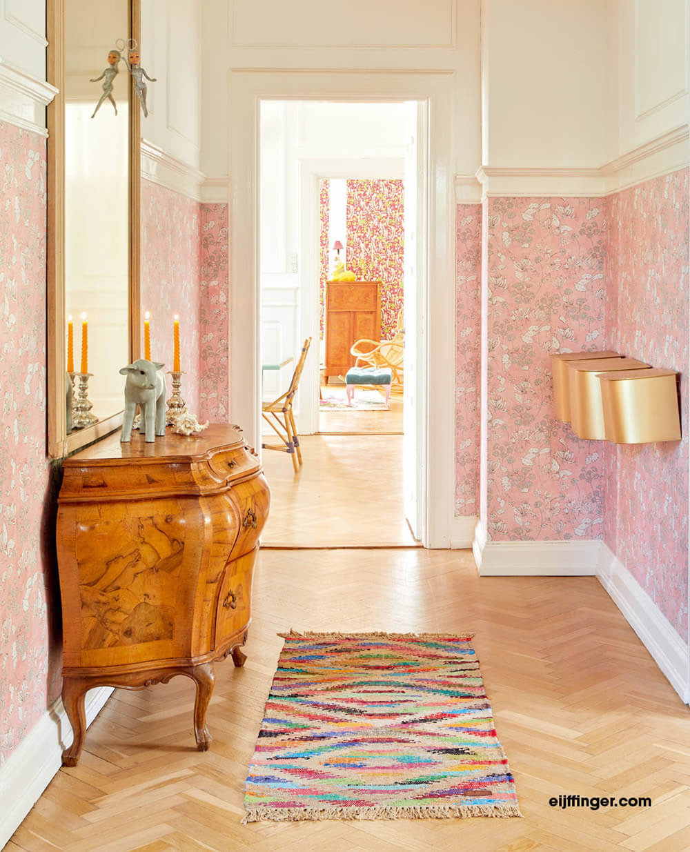 Flower wallpaper pink matte non-woven wallpaper-55-383560