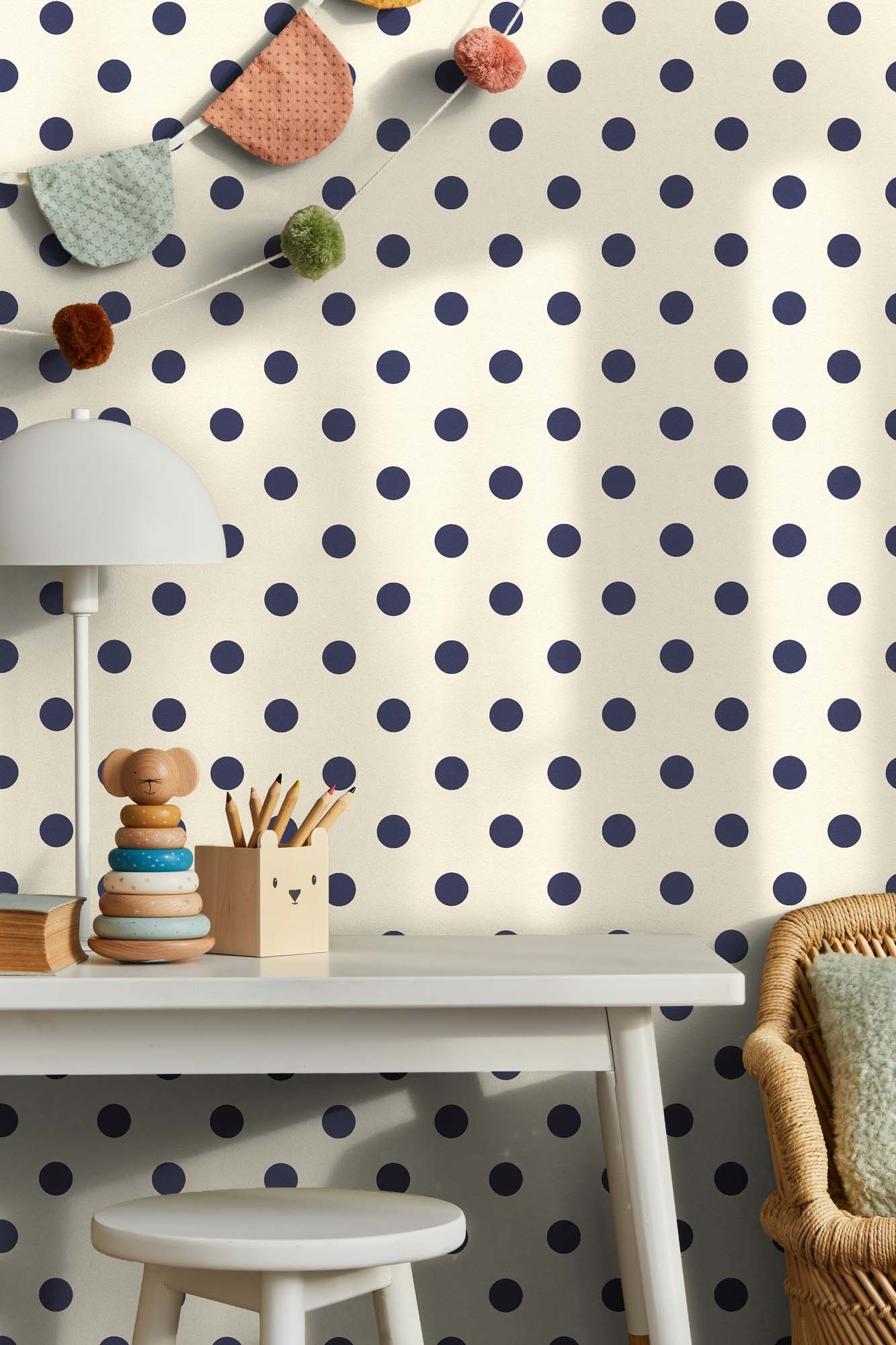 Tapete gepunktet Skandi Style dunkelblau creme 363367