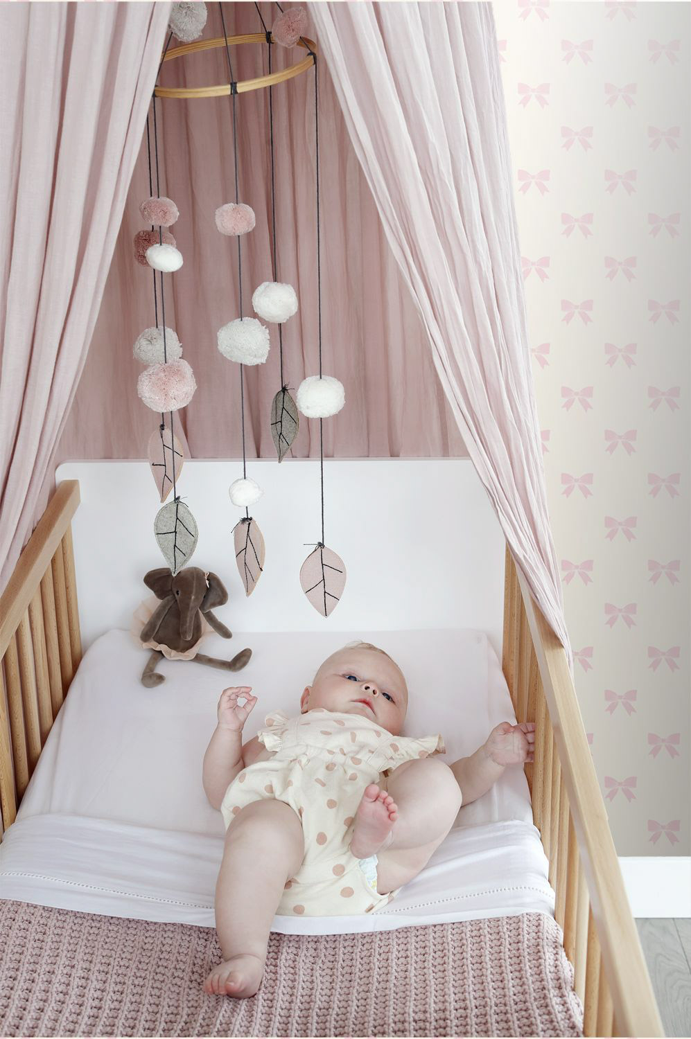 Tapete rosa Schleifchenen creme glänzend Vlies 346846