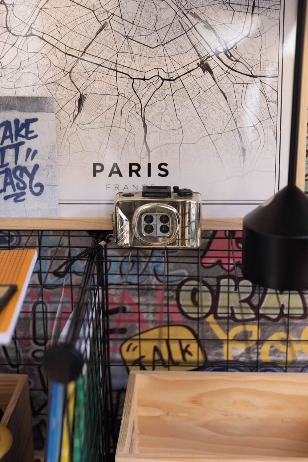 stone wall with writing graffiti wallpaper blue and colorful Young and free YNF103304565-36-YNF103304565.1M