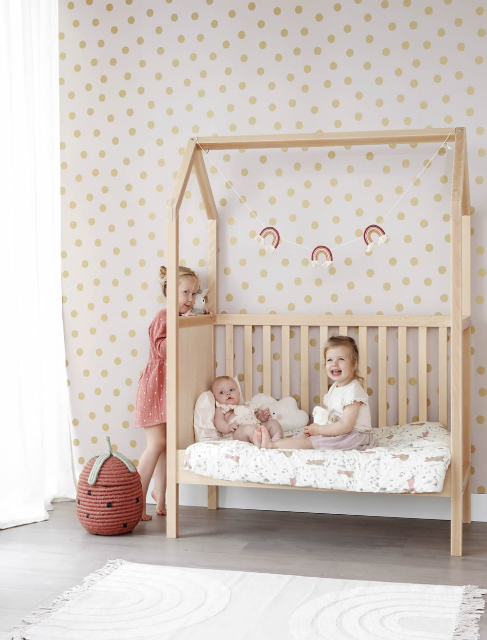 shiny circles non-woven wallpaper pink beige and gold Woodland Rasch Textil 139244-23-139244.1M
