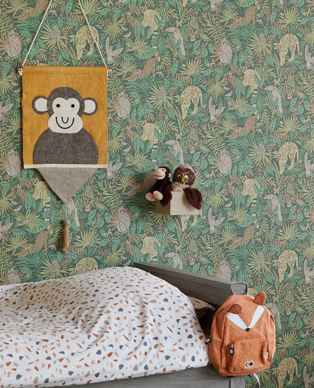 rainforest tropical pattern non-woven wallpaper green Explore Eijffinger 323024-55-323024