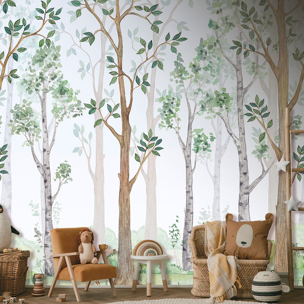 Kinderzimmer Wandbild mit Waldmotiv und grünen Bäumen auf weißem Hintergrund
